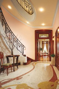 Stile in stile Liberty all'interno Stile in stile Liberty all'interno