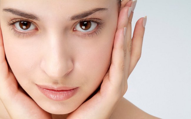 Come sbarazzarsi di acne sul viso a casa