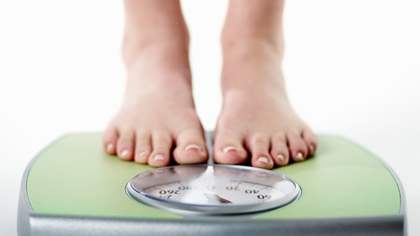 Come perdere peso per una settimana a 5, 7, 10 kg a casa senza dieta e danni alla salute