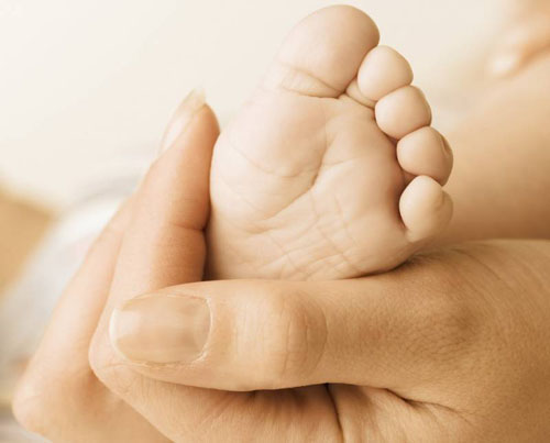 Massaggio con piedi piatti