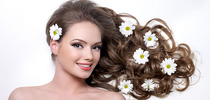 Vitamine per la crescita di capelli e unghie