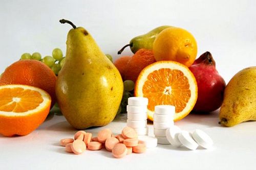 Vitamine per gli occhi: in gocce e compresse